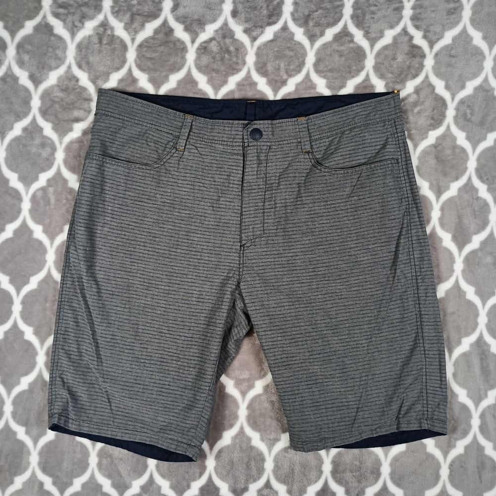 Howe Reversible Travel Shorts Men 38 Blue Gray Stretch Chino Casual Minimalist